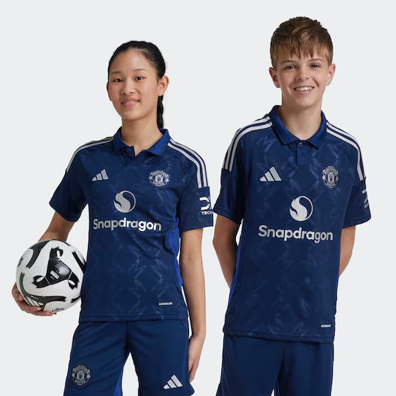 Manchester United 24-25 Away Trikot Kinder With Custom Printing_01 Kollektion – Exklusive Manchester United FC Trikots und Fanartikel