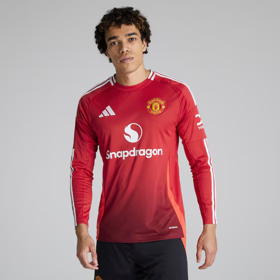 Manchester United 24-25 Langarm Home Trikot_01 Kollektion – Exklusive Manchester United FC Trikots und Fanartikel