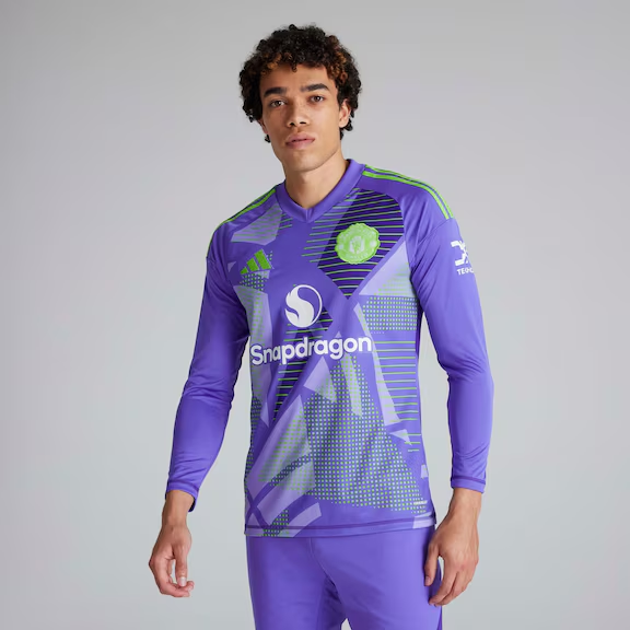 Manchester United 24-25 Langarm Torwarttrikot With Custom Printing_01 Kollektion – Exklusive Manchester United FC Trikots und Fanartikel