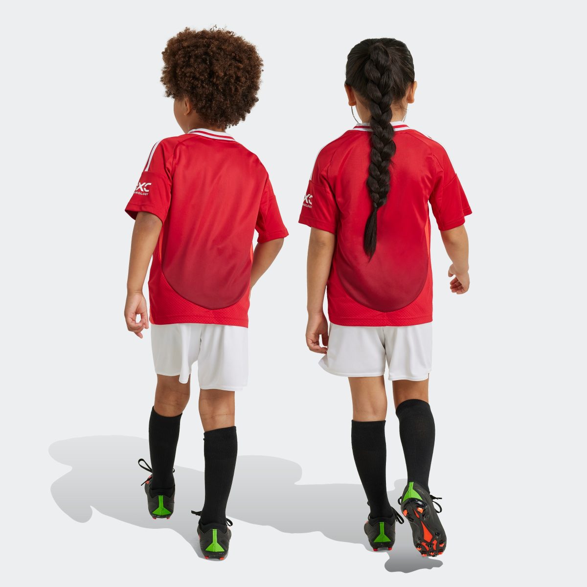 manchester united 2425 home trikot mit b.fernandes 8 epl druck amp abzeichen – 25 manuel ugarte Kollektion – Exklusive Manchester United FC Trikots und Fanartikel