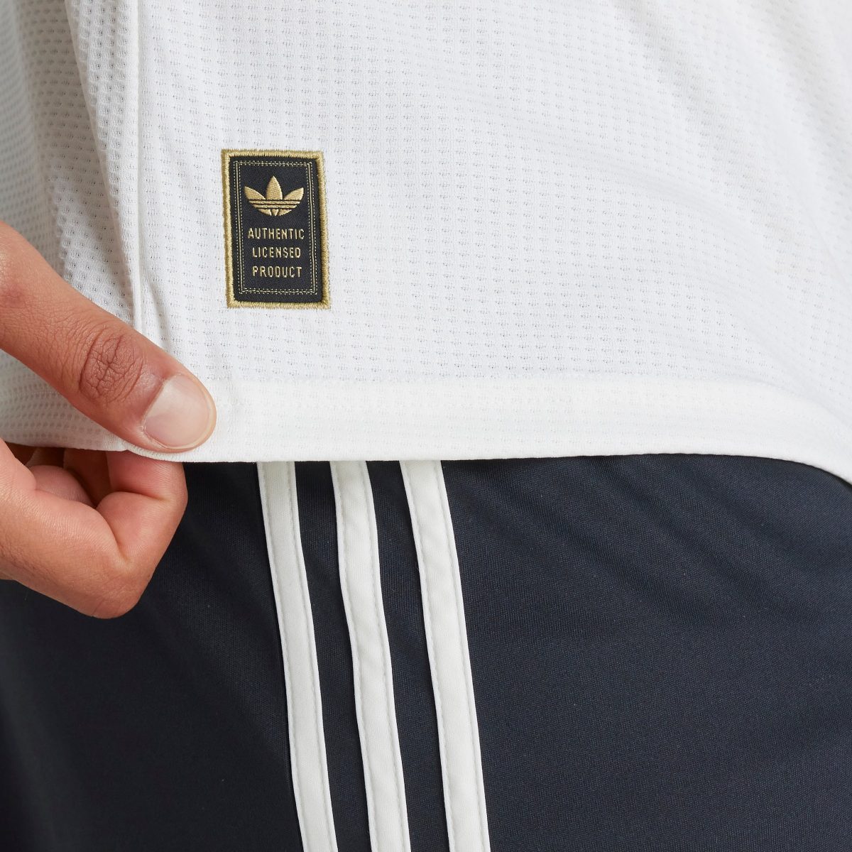 manchester united 2425 third authentic trikot – 12 tyrell malacia Kollektion – Exklusive Manchester United FC Trikots und Fanartikel