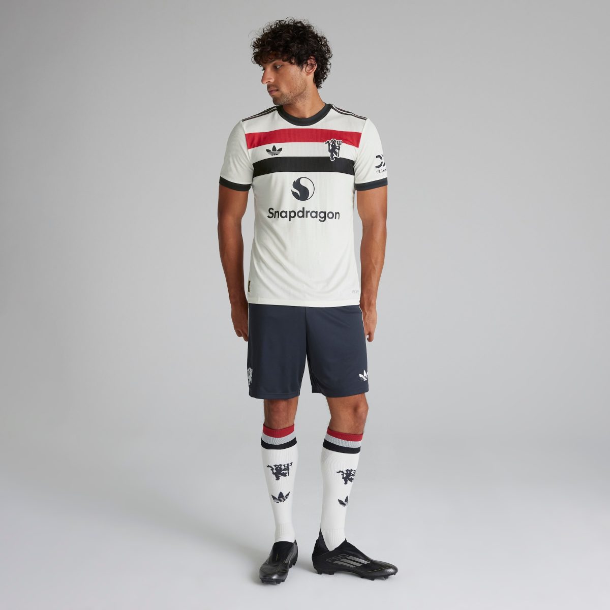 manchester united 2425 third authentic trikot – 8 grace clinton Kollektion – Exklusive Manchester United FC Trikots und Fanartikel