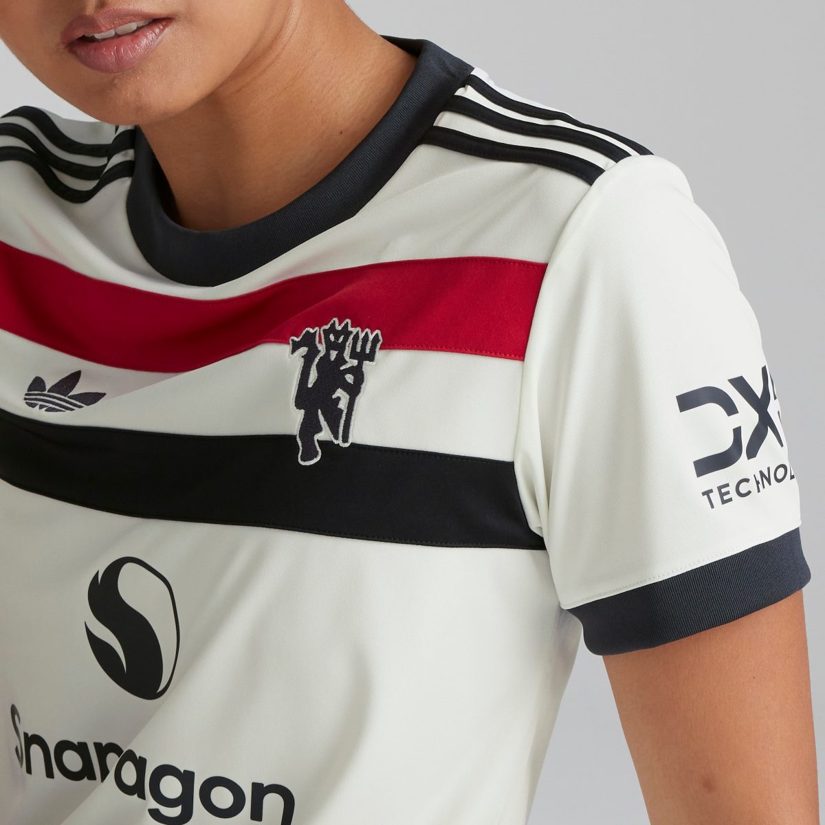 manchester united 2425 third trikot damen – 8 bruno fernandes Kollektion – Exklusive Manchester United FC Trikots und Fanartikel