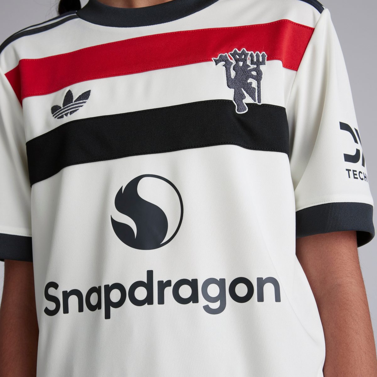 manchester united 2425 third trikot kinder – 8 grace clinton Kollektion – Exklusive Manchester United FC Trikots und Fanartikel